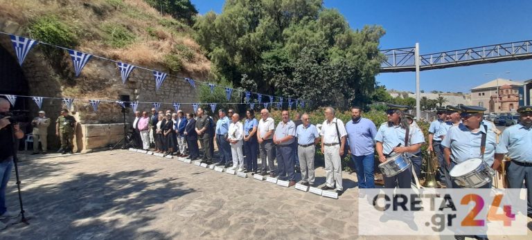 Ηράκλειο: Τίμησαν τους αιχμαλώτους της Στοάς «Μακάσι» (εικόνες)