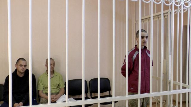 Πόλεμος στην Ουκρανία: «Δεν υπάρχει λόγος για απονομή χάριτος» στους Βρετανούς που καταδικάστηκαν σε θάνατο