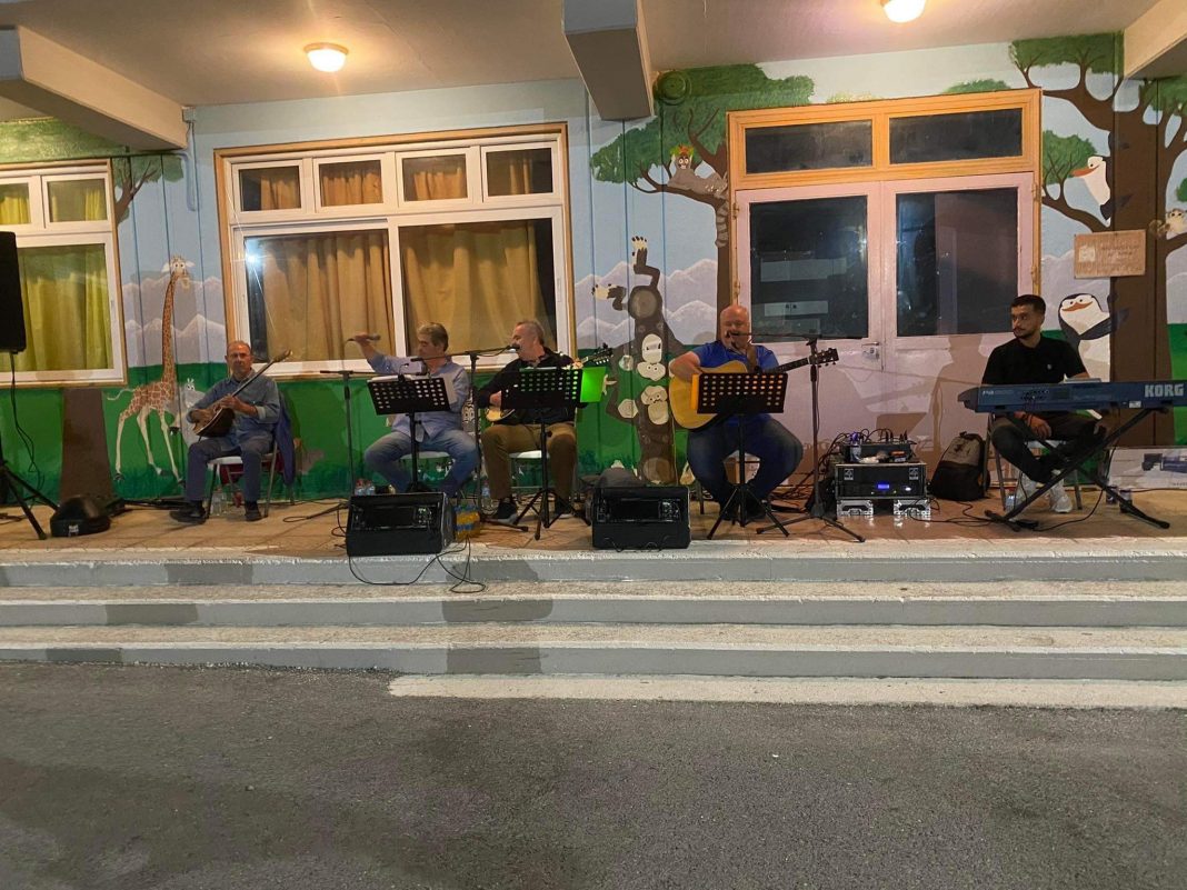 Μεγάλη επιτυχία για τη Μουσική Βραδιά Αλληλεγγύης στο Δημοτικό Σχολείο Αγίων Δέκα