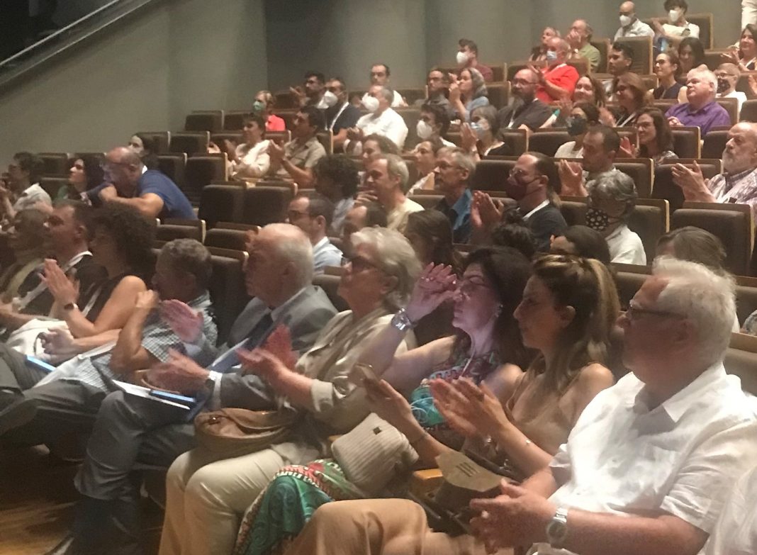 Στην έναρξη του Διεθνούς Συνεδρίου Ηφαιστειολόγων ο Δήμαρχος Ηρακλείου