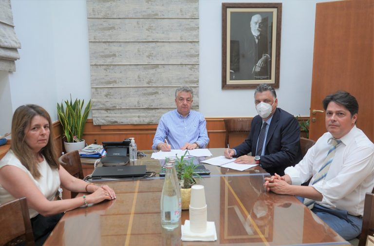 Πρωτόκολλο Συνεργασίας μεταξύ Περιφέρειας Κρήτης και ΕΦΕΤ