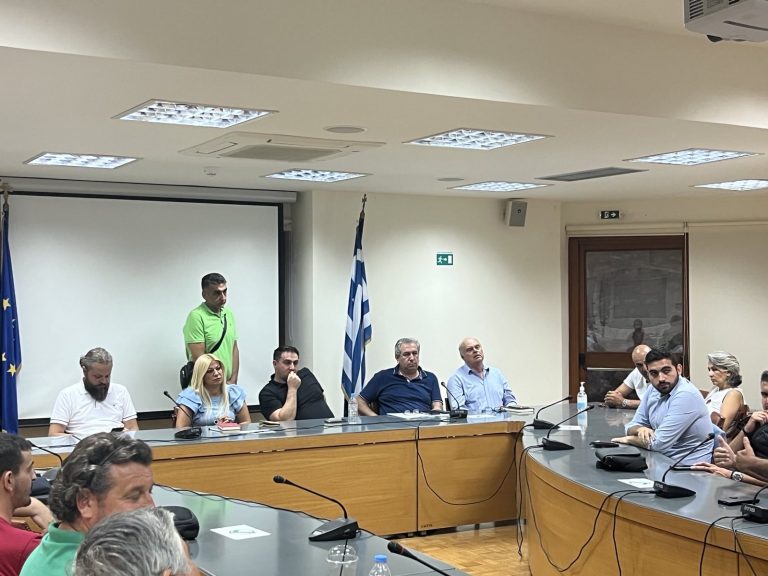 Ο Κ. Κεφαλογιάννης στη συνάντηση των φορέων του Επισιτισμού του Νομού Ηρακλείου