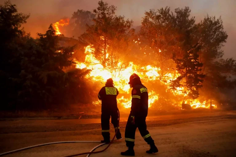 Πολύ υψηλός κίνδυνος πυρκαγιάς για αύριο – Δείτε που