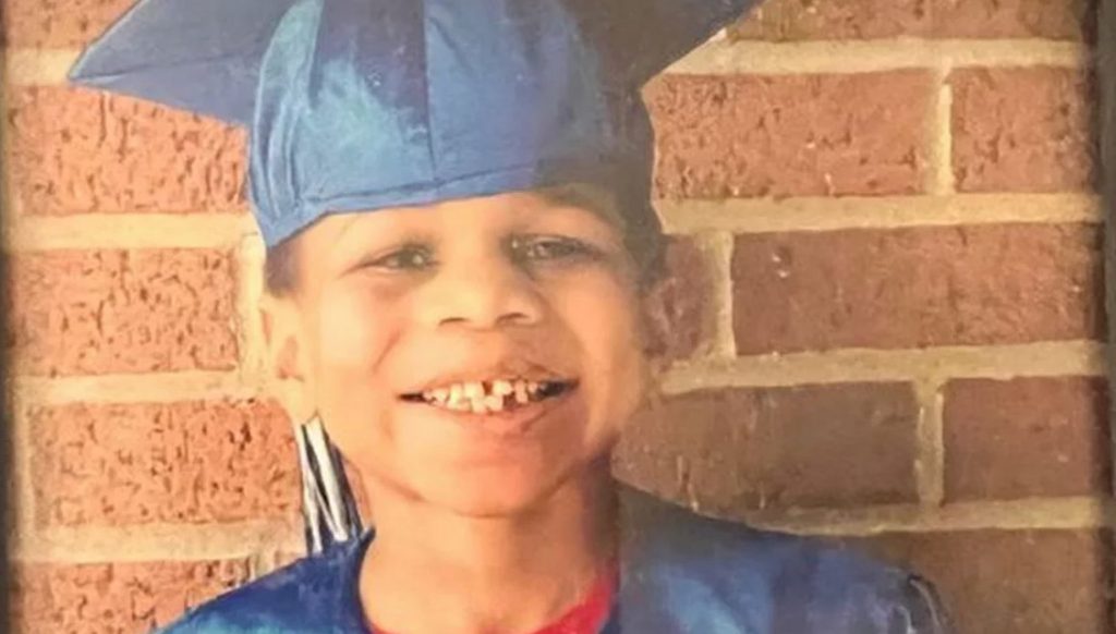 7χρονο αγόρι βρέθηκε νεκρό μέσα σε πλυντήριο ρούχων