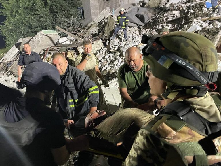 Ουκρανία: Ιρανικής κατασκευής «drones καμικάζι» έπληξαν για πρώτη φορά πόλη στην περιφέρεια του Κιέβου