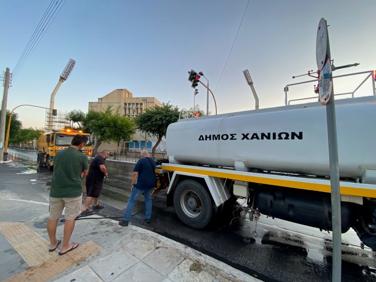 Νέο υδροφόρο όχημα υψηλής πίεσης στον Δήμο Χανίων