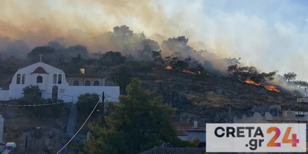 Σαλαμίνα: Ξέσπασαν τρεις πυρκαγιές ταυτόχρονα – Μήνυμα 112 για εκκένωση κατοίκων, μεγάλη πυροσβεστική επιχείρηση