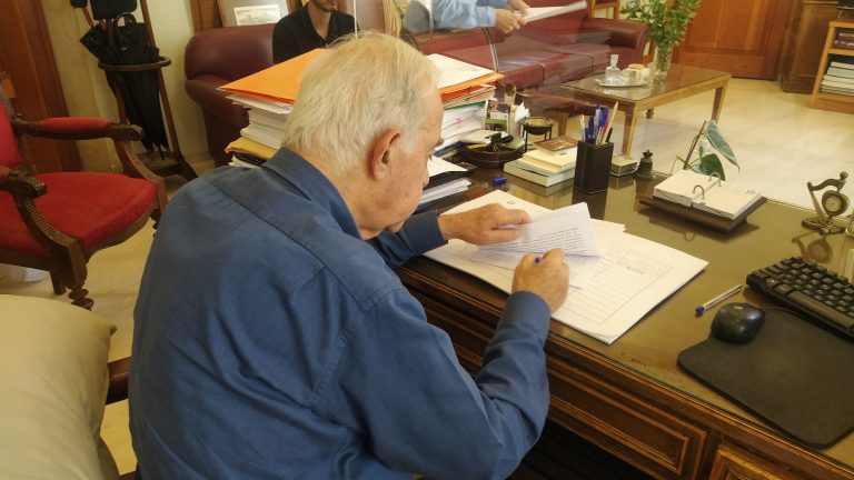 Ξεκινούν οι τσιμεντοστρώσεις αγροτικών δρόμων στην Παλιανή