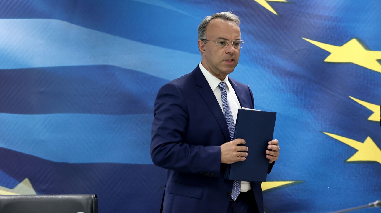 Σταϊκούρας για έξοδο από ενισχυμένη εποπτεία