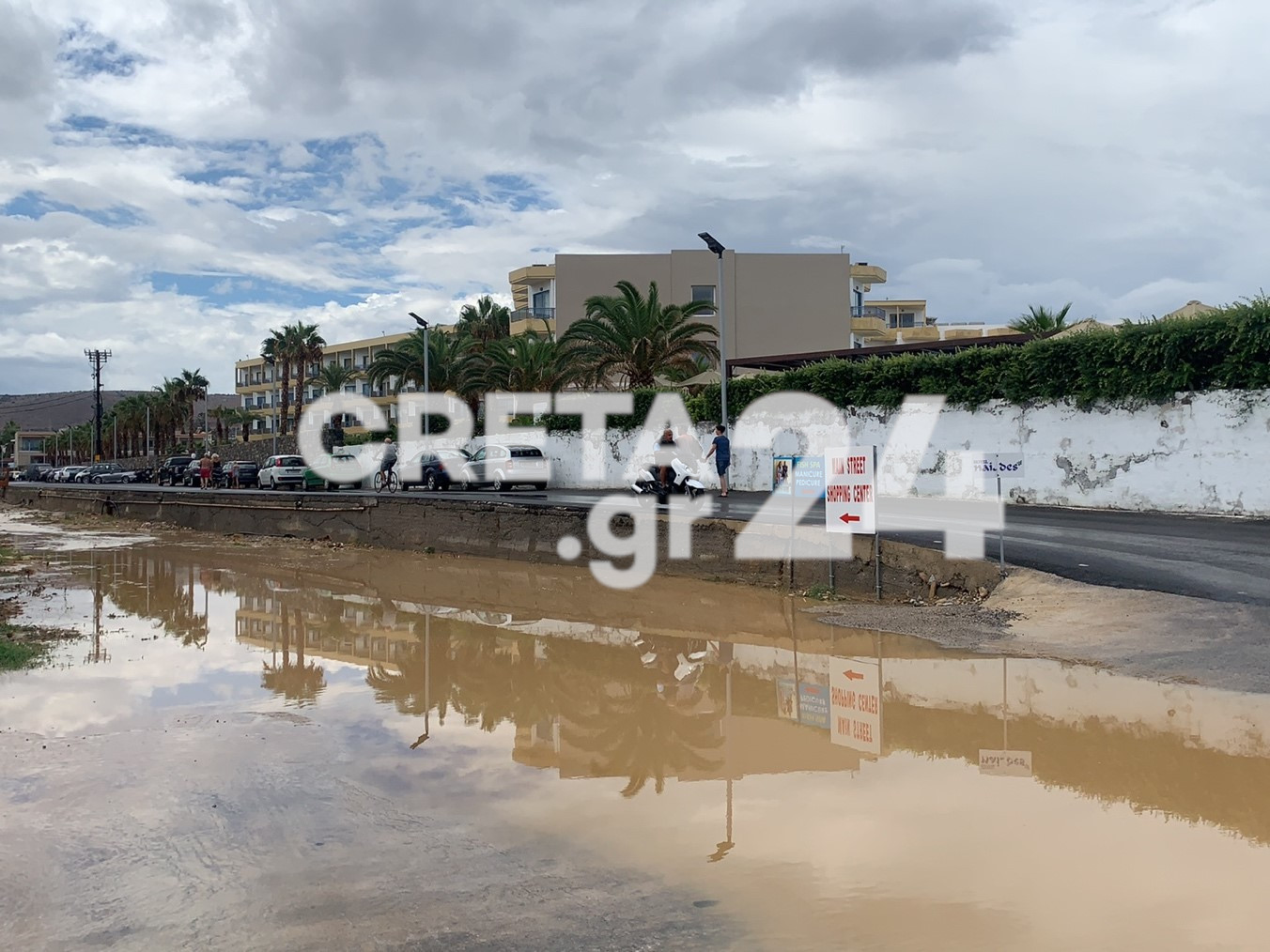 Αύγουστος σαν… Νοέμβριος στο Ηράκλειο – Δρόμοι μετατράπηκαν σε ποτάμια σε Χερσόνησο και Αμμουδάρα