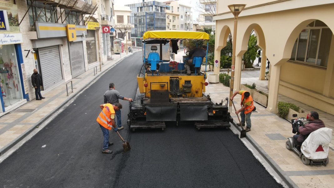 Ασφαλτοστρώσεις δρόμων στα Καμίνια – Δείτε πότε