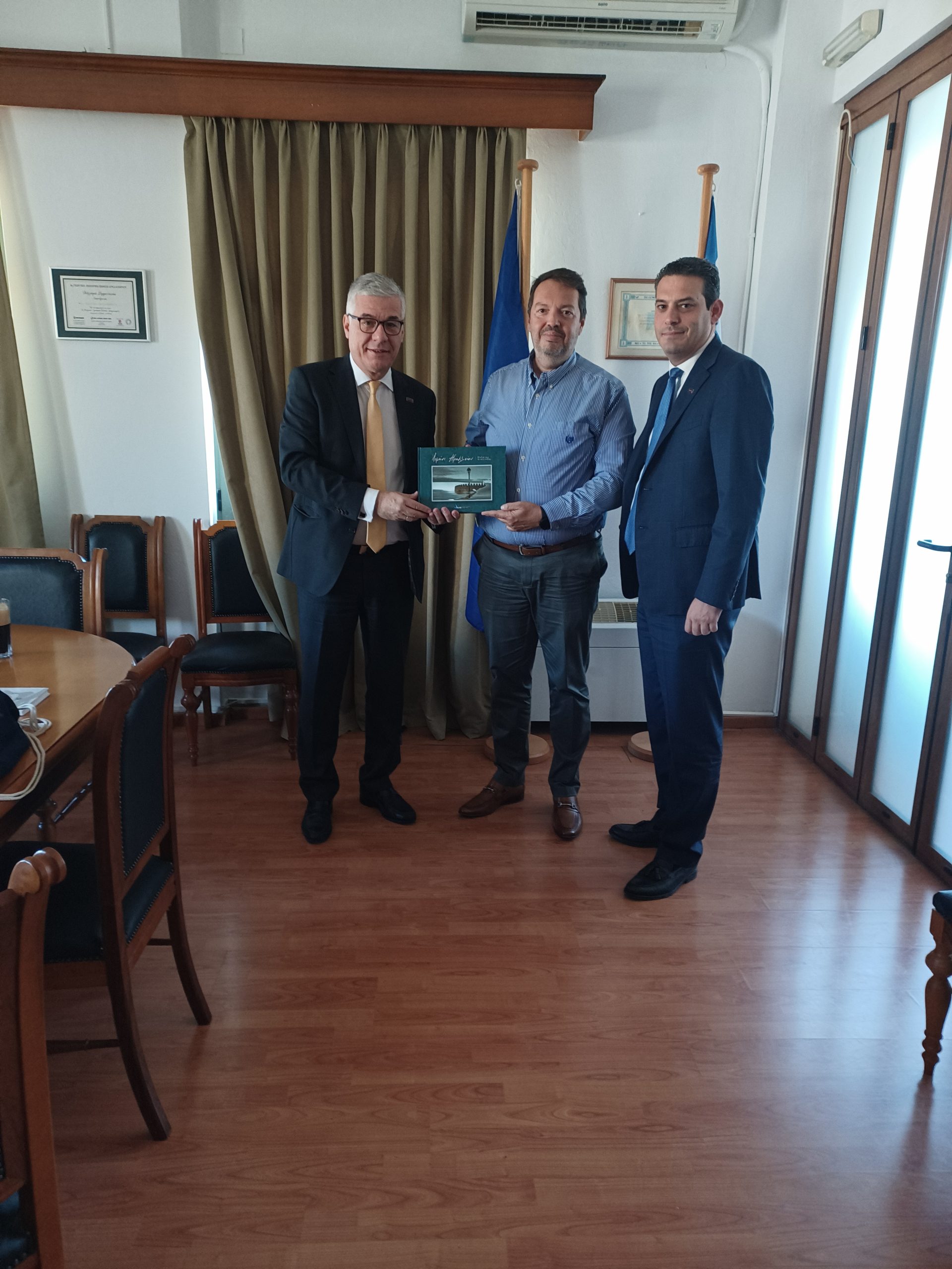 Επίσκεψη του Γενικού Διευθυντή της Οptima Bank στον Οργανισμό Λιμένος Ηρακλείου