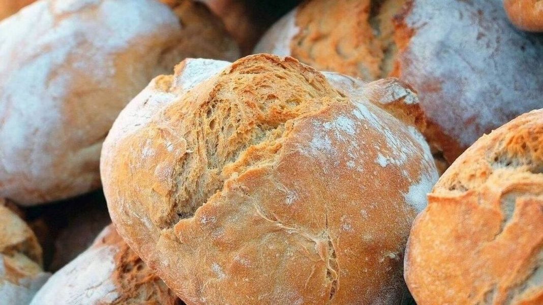 κατανάλωση ψωμιού