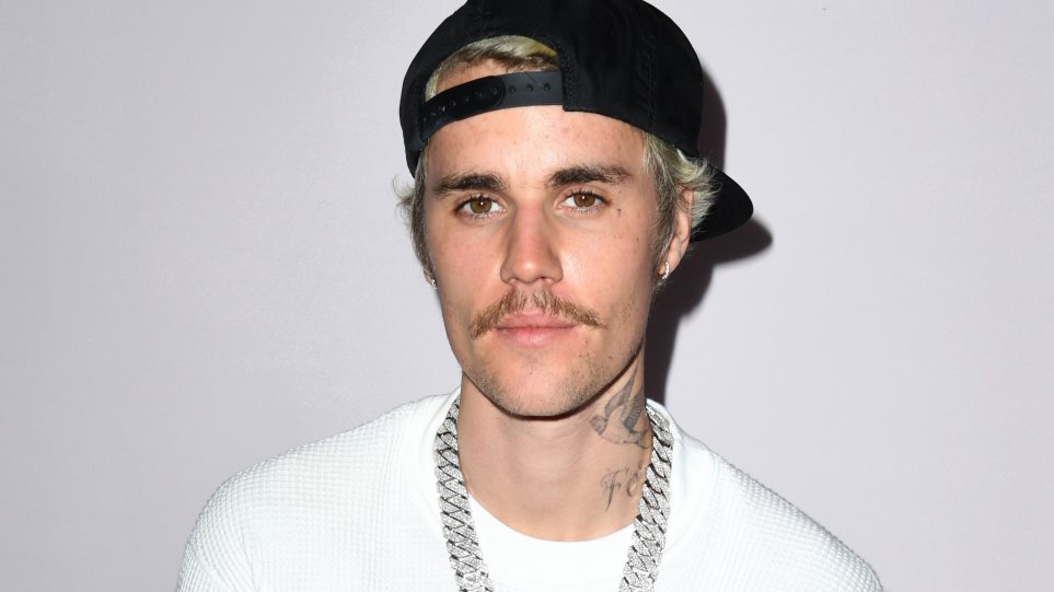 Justin Bieber: Πώς είναι το πρόσωπό του 9 μήνες μετά τη διάγνωση με σύνδρομο Ramsay Hunt