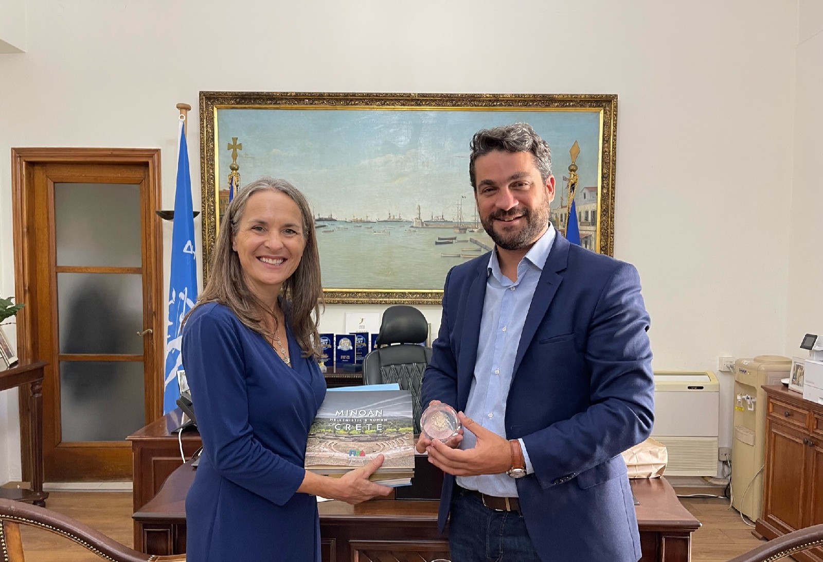 Στο Δημαρχείο Χανίων, η Επιτετραμμένη της Αμερικανικής Πρεσβείας στην Ελλάδα