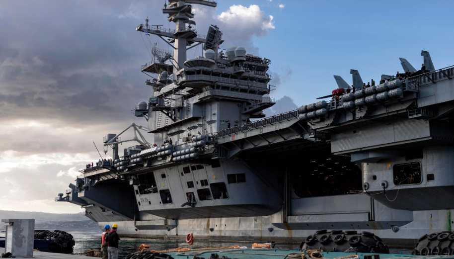 αεροπλανοφόρο των ΗΠΑ USS GEORGE H.W. BUSH στη Σούδα