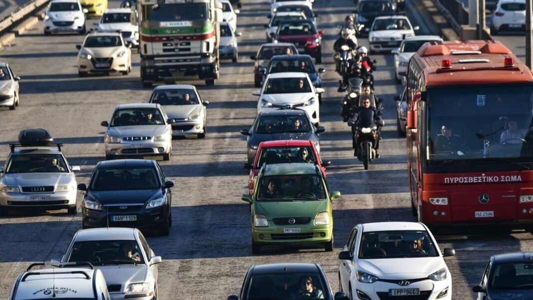 Τέλη κυκλοφορίας 2023: Πώς θα ακινητοποιήσετε το όχημά σας – Τσουχτερά τα πρόστιμα