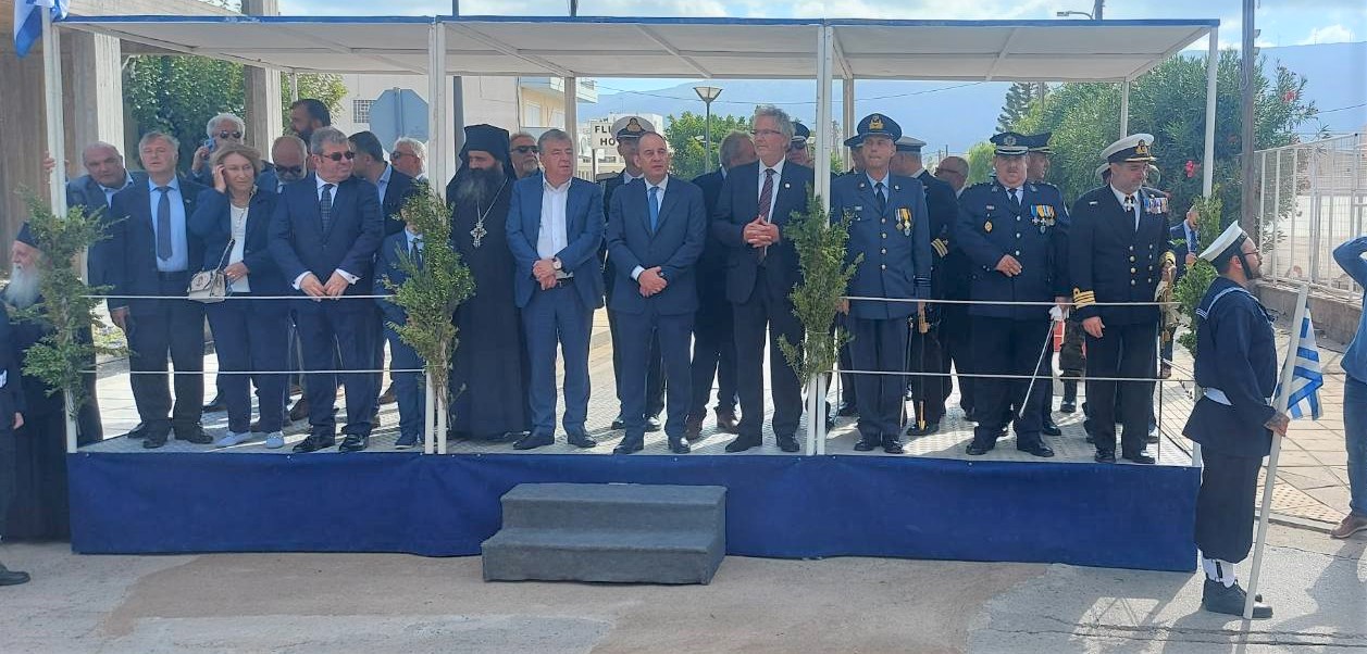 Στ. Αρναουτάκης: Τιμή και Δόξα στους ήρωες για την ελευθερία