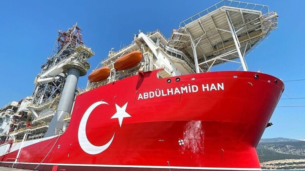 Επιμένει στις προκλήσεις η Τουρκία: Βγάζει το γεωτρύπανο «Αμπντουχαμίτ Χαν» στην Ανατ. Μεσόγειο