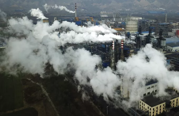 Κομισιόν: Προτείνει αυστηρότερους κανόνες για τη ρύπανση αέρα, νερού και επεξεργασίας λυμάτων