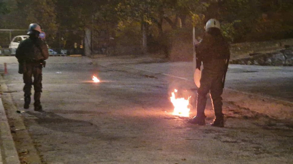 επεισόδια μετά τη συναυλία του Λεξ