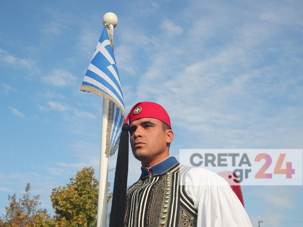 Επέτειος 28ης Οκτωβρίου: Συγκίνηση και υπερηφάνεια στη στρατιωτική παρέλαση της Θεσσαλονίκης
