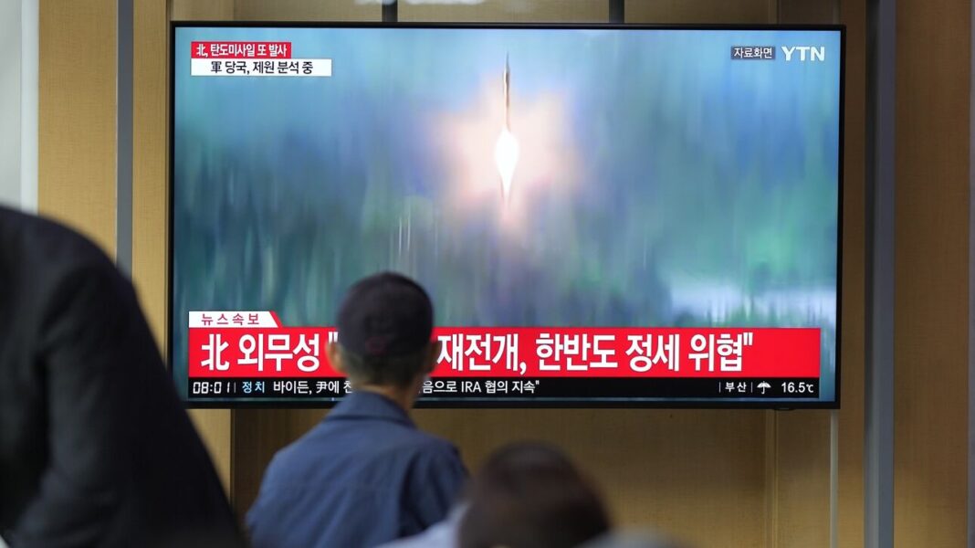Βόρεια Κορέα: Νέα εκτόξευση πυραύλων μικρού βεληνεκούς προς τη θάλασσα