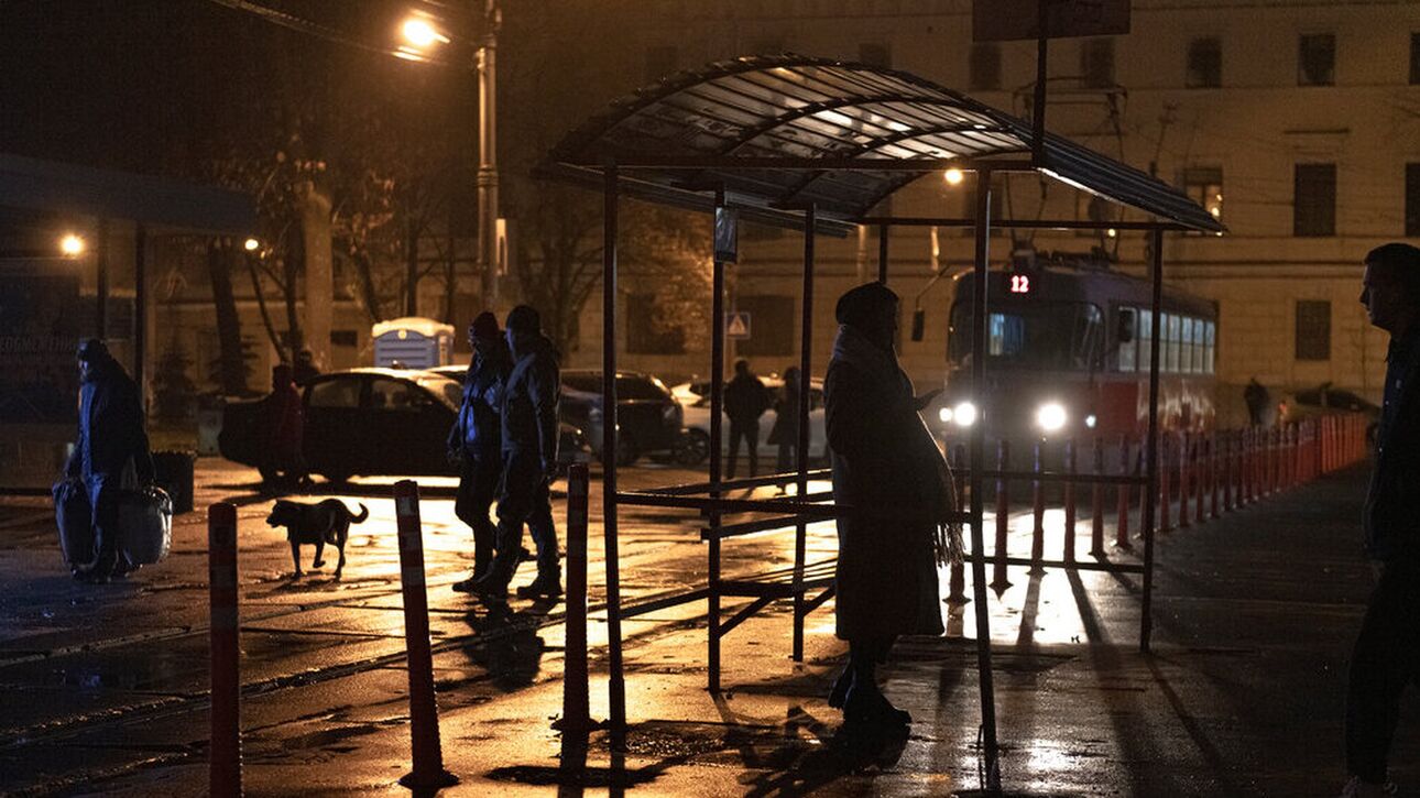 Εκατομμύρια χωρίς ρεύμα στη Χερσώνα