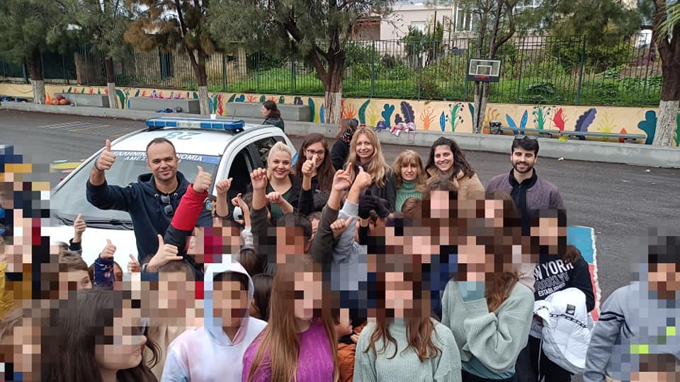 Ηράκλειο: Ενημέρωσαν μικρούς μαθητές για το επάγγελμα του αστυνομικού