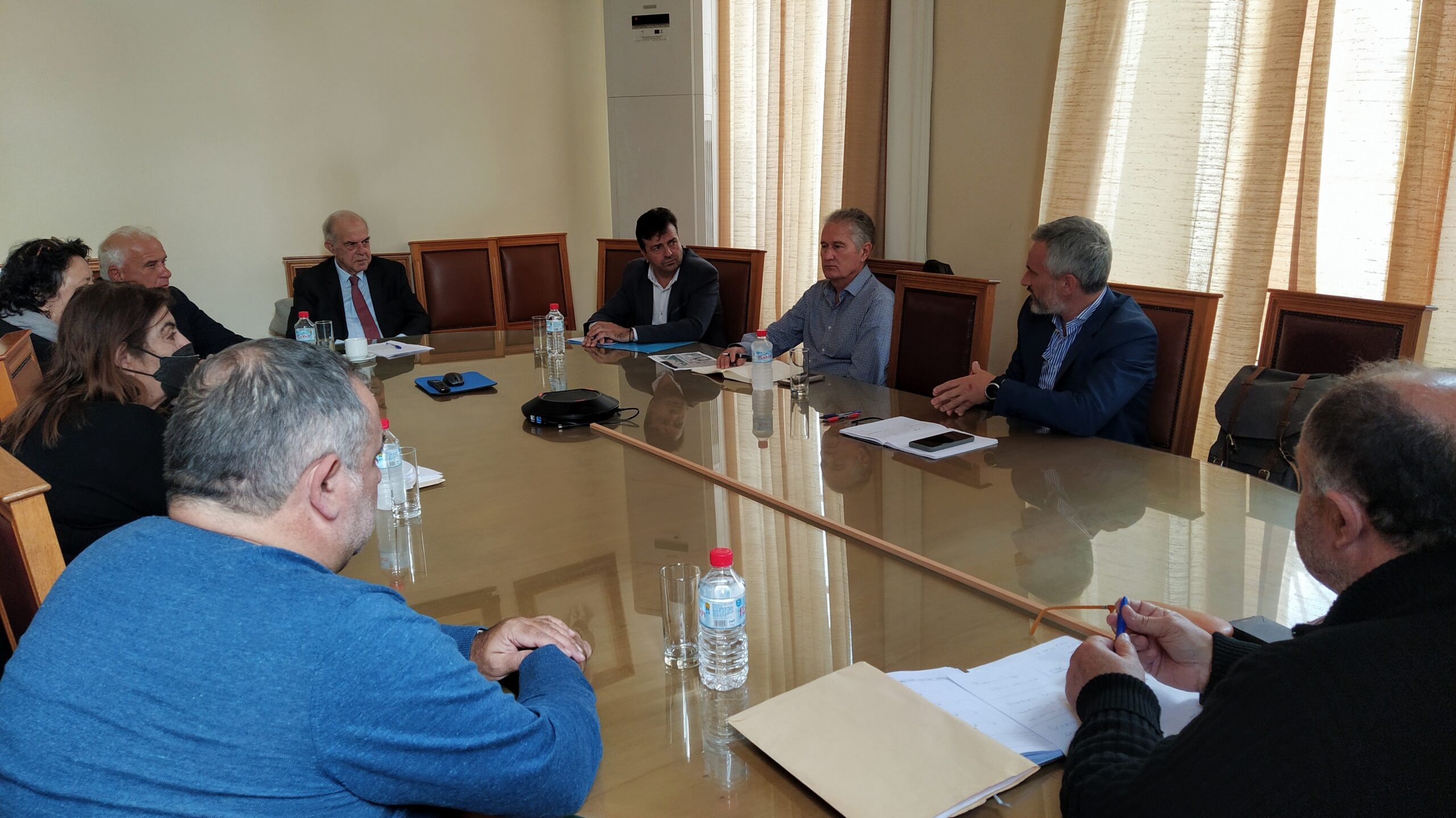 Ηράκλειο: «Επί τάπητος» η αντιπλημμυρική προστασία – Τι συζητήθηκε στη σύσκεψη