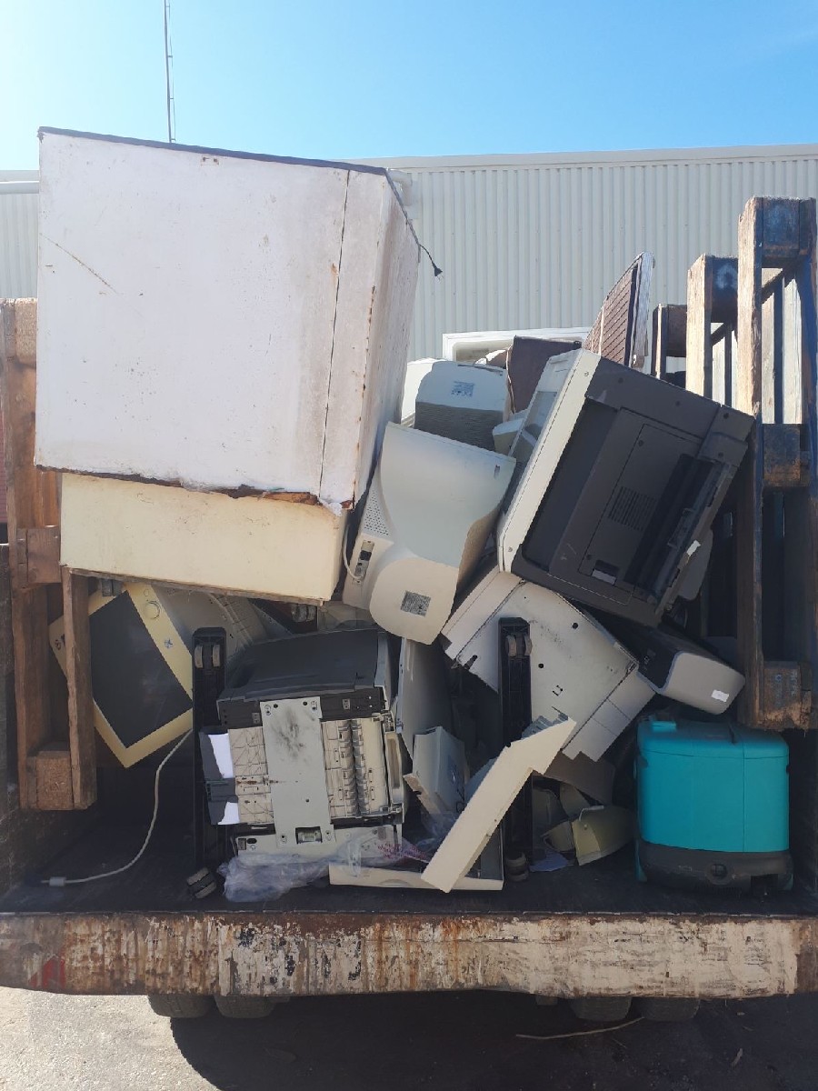 3 τόνοι ηλεκτρικών και ηλεκτρονικών αποβλήτων για ανακύκλωση συγκεντρώθηκαν από τον Δήμο Χανίων και τη ΔΕΔΙΣΑ
