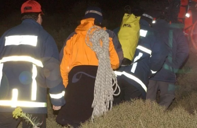 Ανασύρθηκε νεκρός ο ορειβάτης που έπεσε σε χαράδρα 400 μέτρων