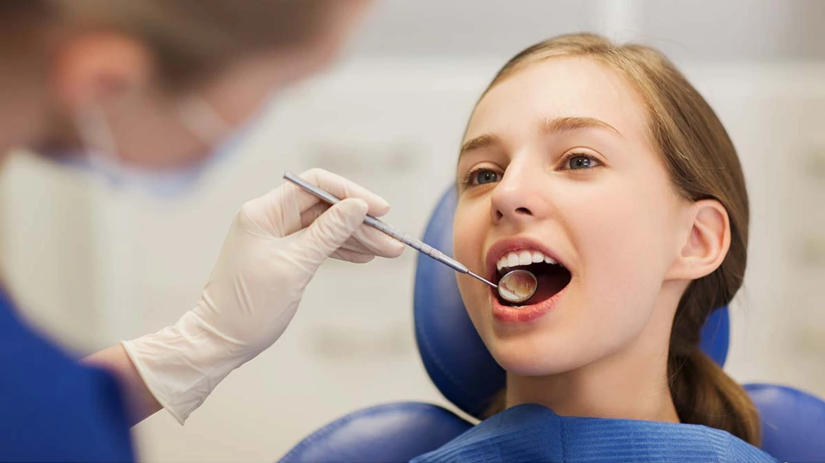 Dentist Pass: Βήμα βήμα οι αιτήσεις επιδοτούμενων οδοντιατρικών εξετάσεων για παιδιά