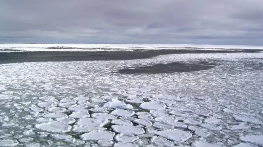 Κλιματική αλλαγή: Τεράστιο παγόβουνο, 15 φορές όσο η έκταση του Παρισιού, αποκολλήθηκε από την Ανταρκτική