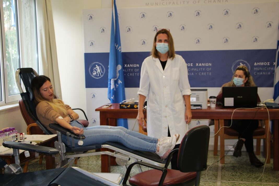 Με επιτυχία η εθελοντική αιμοδοσία στο Δημαρχείο Χανίων