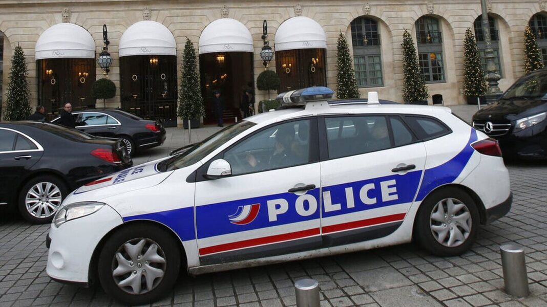 Άνδρας τραυμάτισε αρκετούς ανθρώπους με μαχαίρι σε σιδηροδρομικό σταθμό