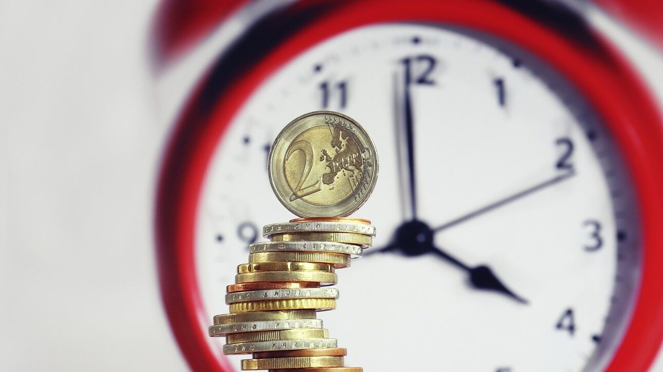 Αντίστροφη μέτρηση για την αύξηση εισοδημάτων – Οι 3 + 1 κυβερνητικές παρεμβάσεις