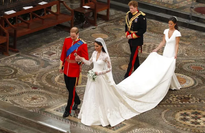 Νέα «βόμβα» του πρίγκιπα Χάρι: Δεν ήμουν ο πραγματικός κουμπάρος στον γάμο του Γουίλιαμ με την Κέιτ