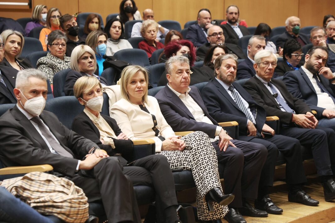 Η Περιφέρεια Κρήτης αναπτύσσει πρωτοποριακές δράσεις πρόληψης για τον καρκίνο και την δημόσια υγεία