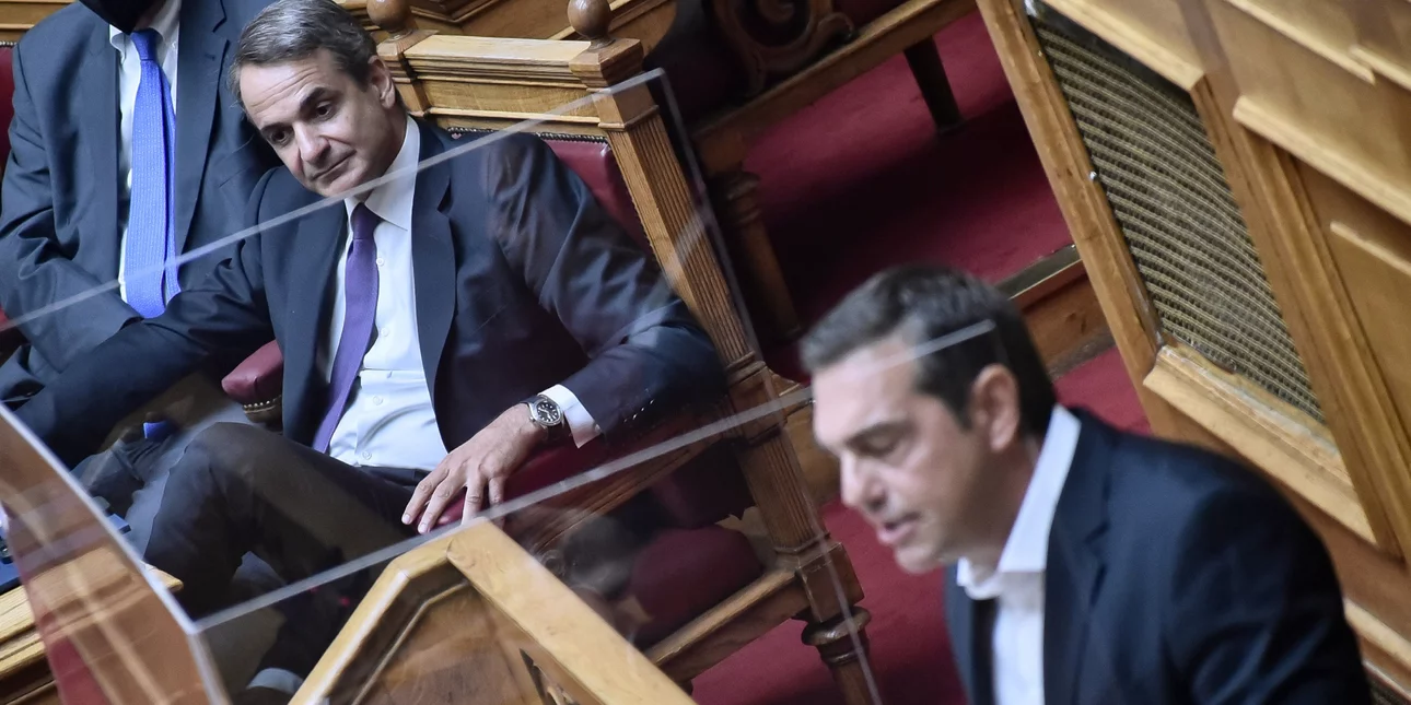 Στη Βουλή η κόντρα: Προς πρόταση μομφής ο ΣΥΡΙΖΑ -«Καλοδεχούμενη, θα πέσει στο κενό», απαντά η κυβέρνηση