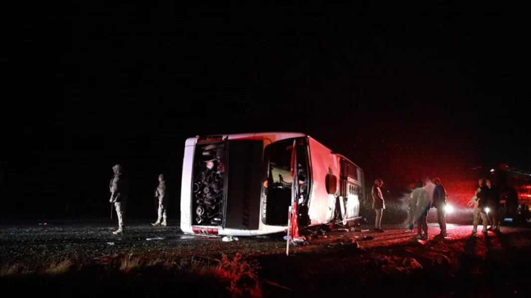 Τουρκία: Πέντε νεκροί και 22 τραυματίες από ανατροπή λεωφορείου στο Ντιγιάρμπακιρ
