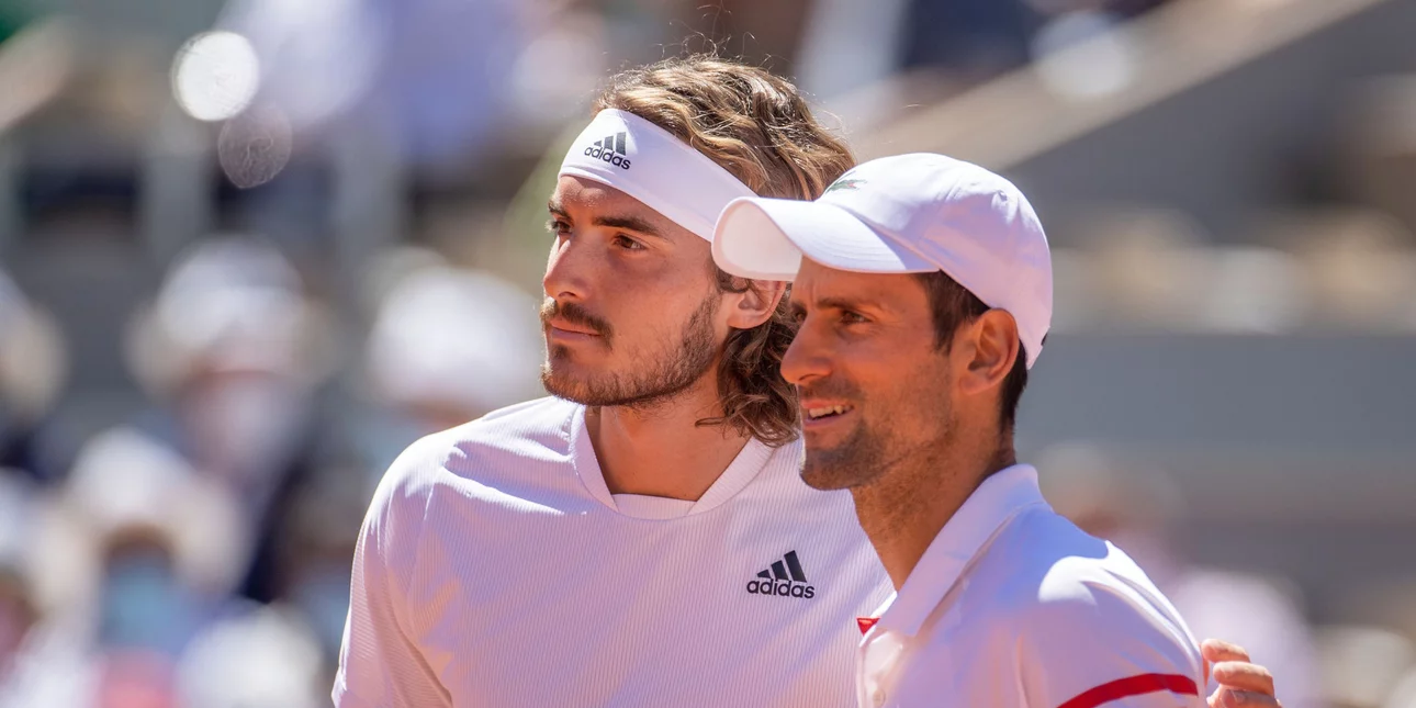 Australian Open: «Μάχη» Τσιτσιπά και Τζόκοβιτς για τον τίτλο και την… κορυφή του κόσμου