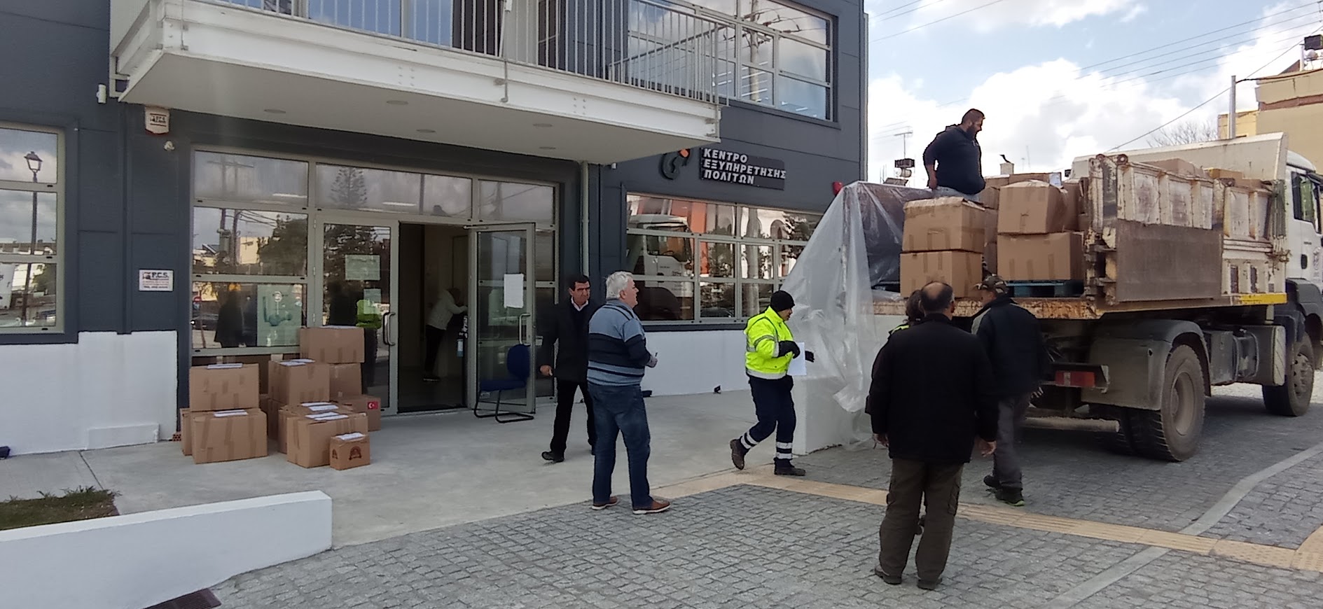 Δήμος Μινώα Πεδιάδας: Συγκινητική ανταπόκριση του κόσμου για την στήριξη των σεισμόπληκτων σε Τουρκία και Συρία