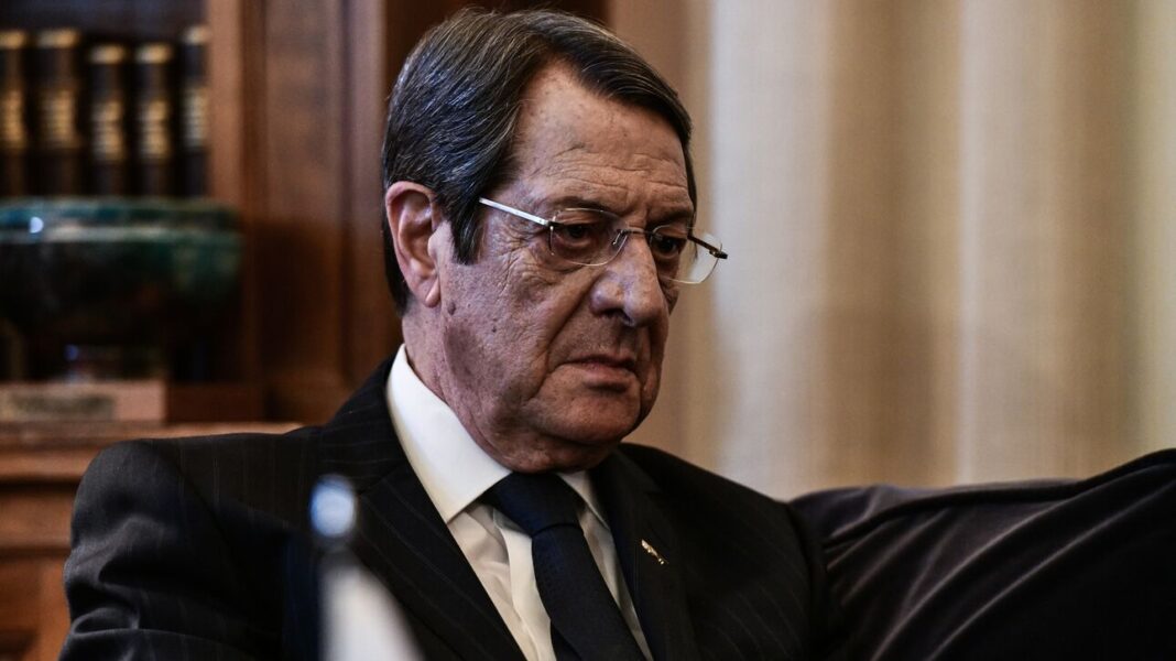 Αναστασιάδης: «Τερματίζω 43 χρόνια πολιτικής με ανάμεικτα συναισθήματα»