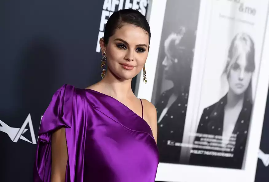 H Selena Gomez έγινε ξανά η γυναίκα με τους περισσότερους followers στο Instagram