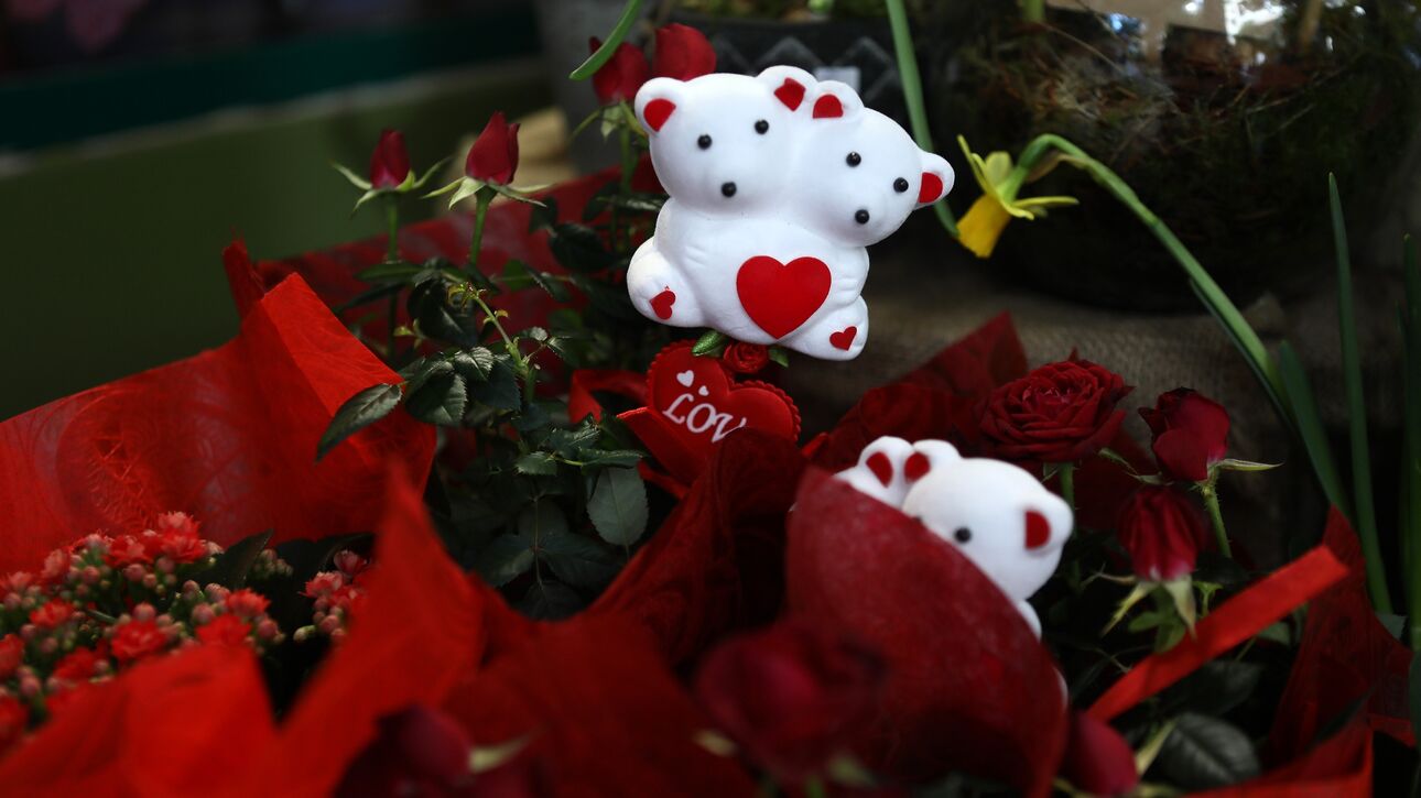 Με «αγκάθια» λόγω πληθωρισμού η ημέρα του Αγίου Βαλεντίνου