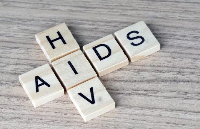 Τρίτος ασθενής απαλάσσεται από τον HIV: Έκανε λήψη βλαστοκυττάρων ανθεκτικών στον ιό