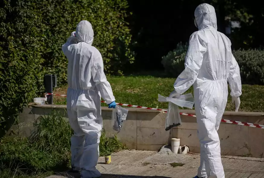 Συναγερμός για ύποπτη βαλίτσα σε κεντρικό δρόμο – Στο σημείο η αστυνομία