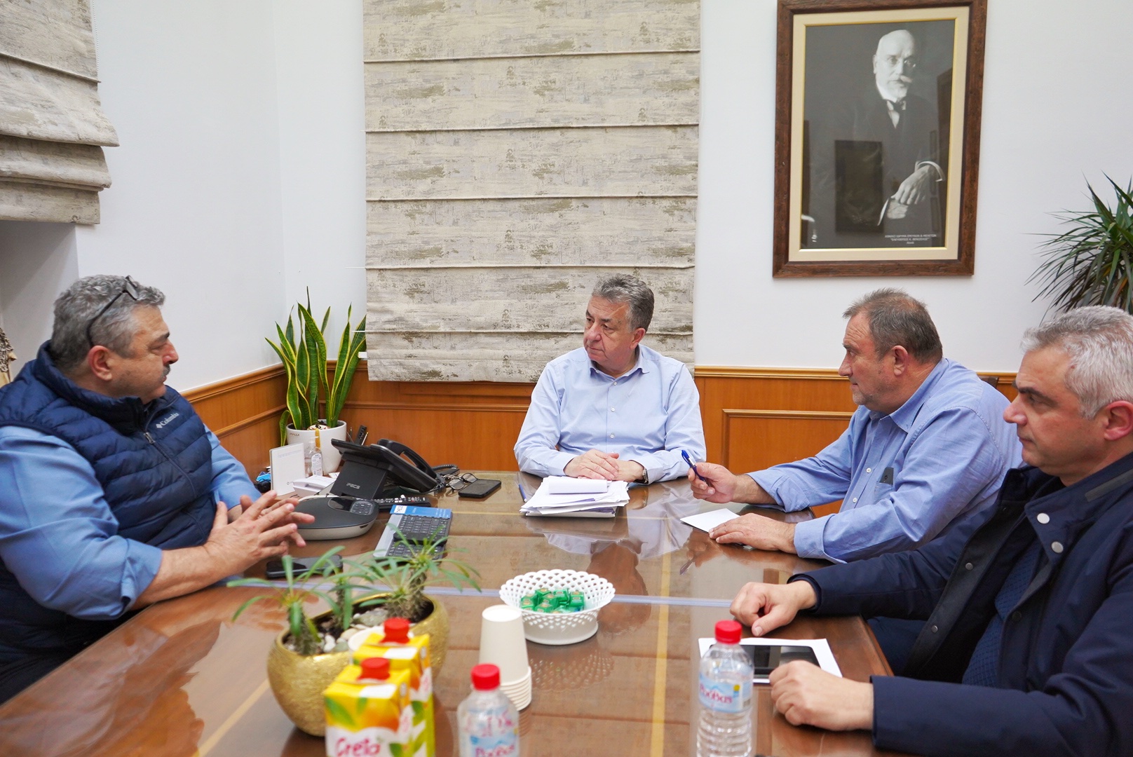 Τα έργα και οι μελέτες στο Δήμο Κισάμου στο επίκεντρο συνάντησης εργασίας στην Περιφέρεια Κρήτης