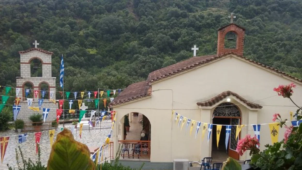 Άρπαξαν τάματα μεγάλης αξίας από μοναστήρι